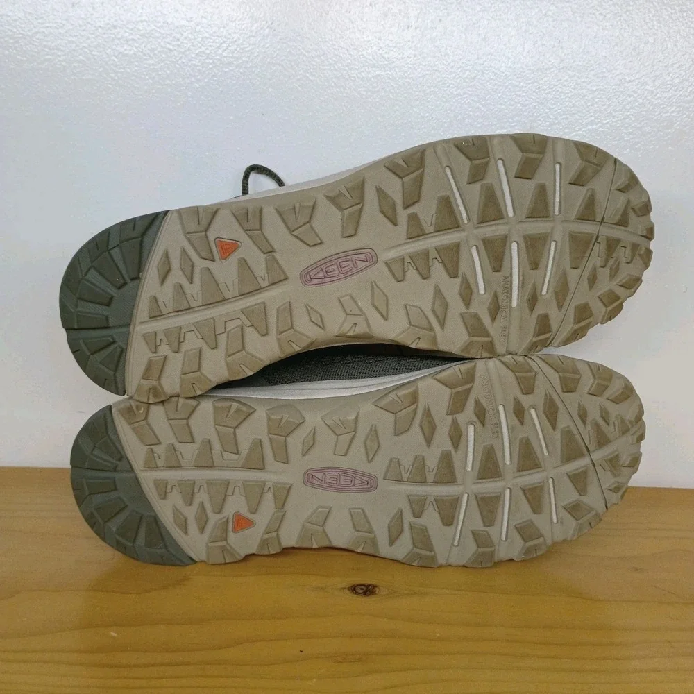 KEEN Terradora II Waterproof Hiking Trail Shoes Women's Size 9 Steel Grey